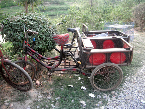三輪車(chē)