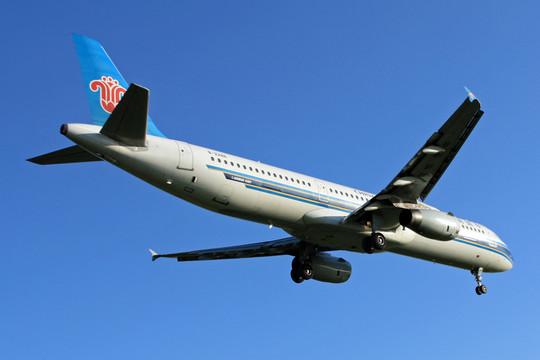 飛機降落 中國南方航空