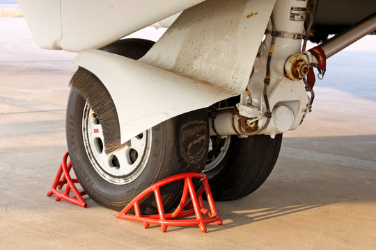 飛機(jī) 公務(wù)機(jī) 起落架