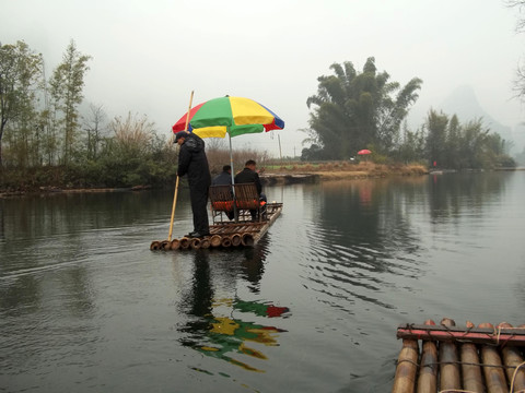 遇龍河漂流
