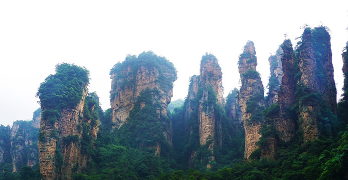 袁家界峻山