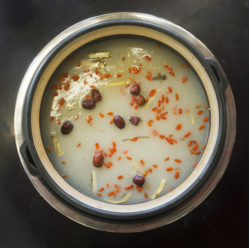 滋補(bǔ)羊肉湯火鍋