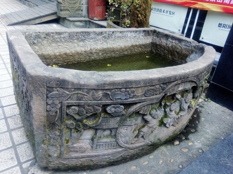 水缸