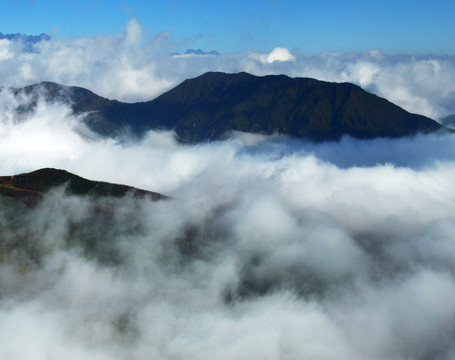 山脈云海