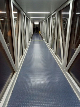 登機廊橋