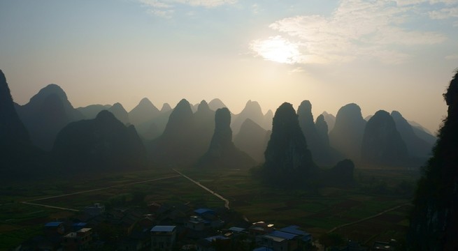 山峰