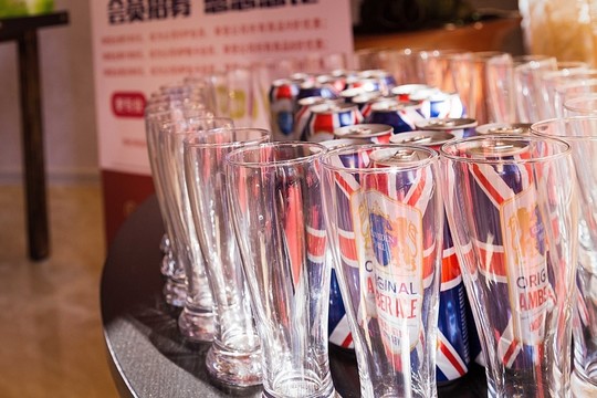 酒杯