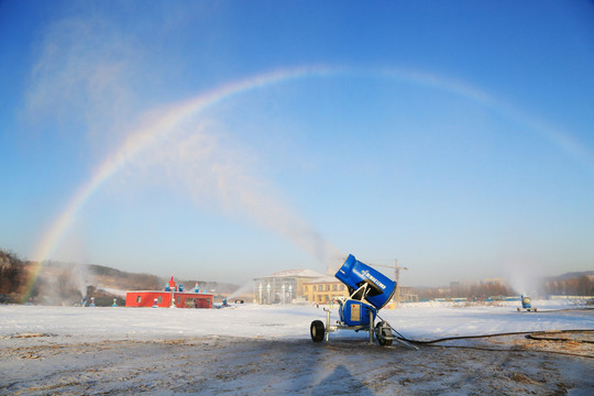 造雪機(jī)造雪