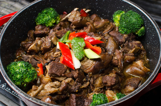 羊肉煲