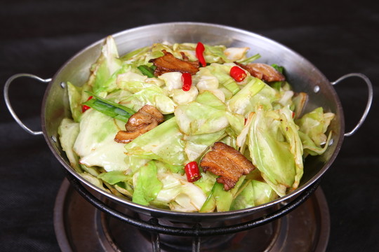 干鍋手撕包菜