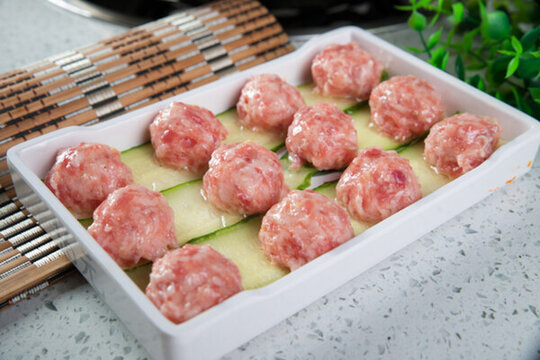 鮮肉丸子