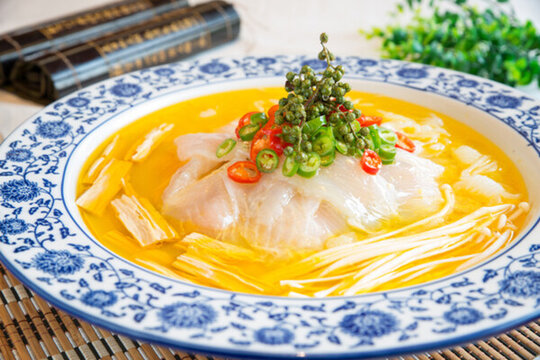 酸湯龍利魚(yú)