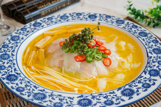 酸湯龍利魚