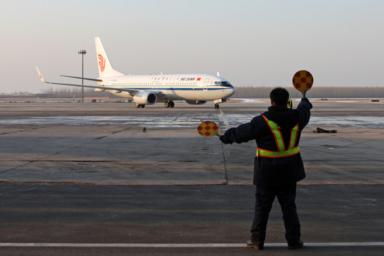 民航飛機 機務人員