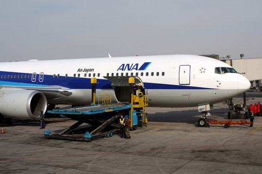 飛機(jī) 全日空航空 波音B767