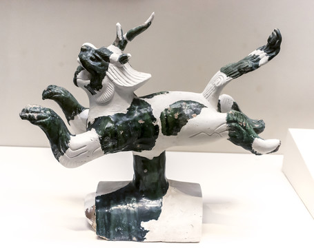海獅形綠釉陶建筑構(gòu)件