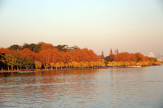 西湖冬景