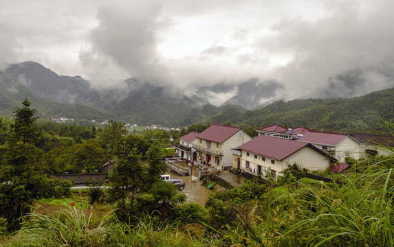 庫(kù)山風(fēng)光