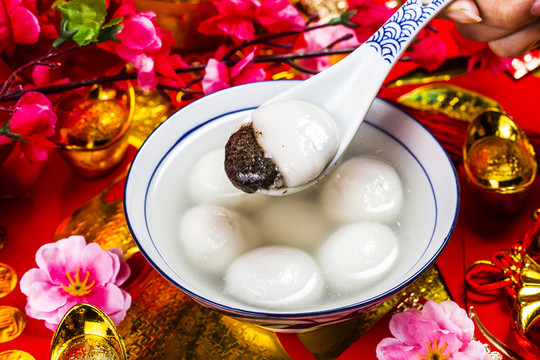 元宵節(jié) 吃湯圓 團圓