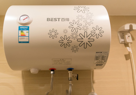電熱水器