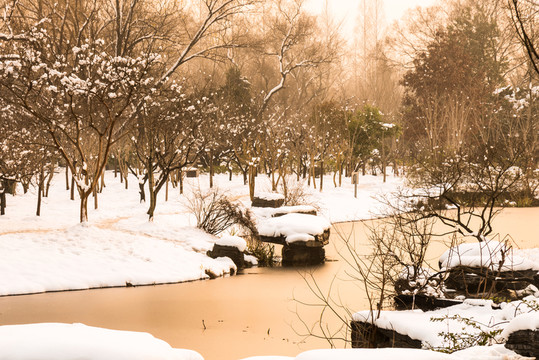 明孝陵景區(qū)雪景