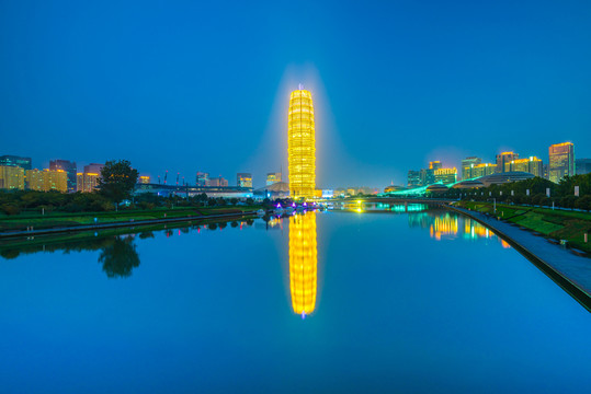 鄭州大玉米夜景
