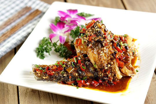 豆鼓熏魚