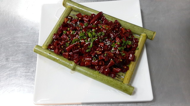 秘制醬板肉