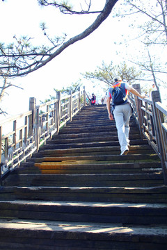 登山