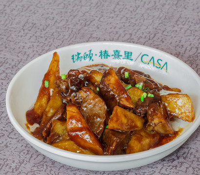 土豆燒牛肉
