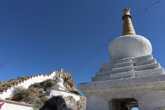 白塔