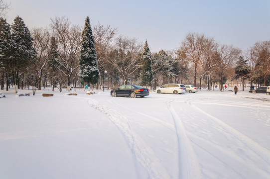 唐山鳳凰山雪景