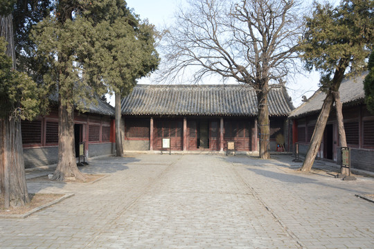 神庖