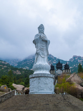 嶗山華嚴(yán)寺觀音像