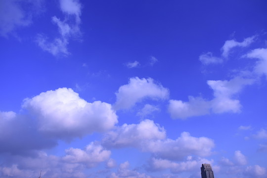 藍(lán)天云