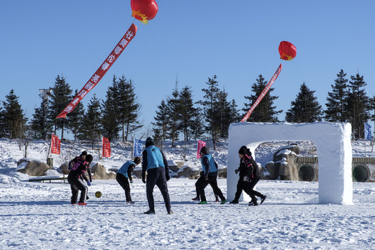 雪地足球比賽