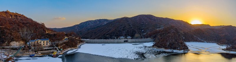 淋漓湖寬幅高清全景圖