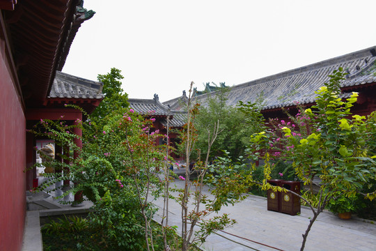 中國(guó)園林春色