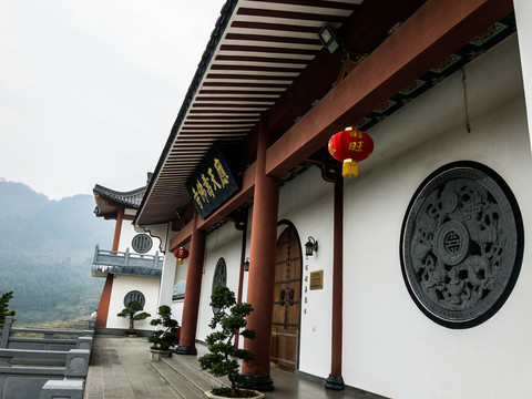 橫縣 寶華山應(yīng)天壽佛寺 大門