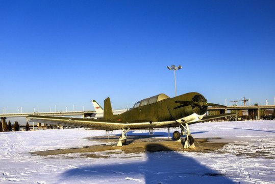 軍用飛機(jī)