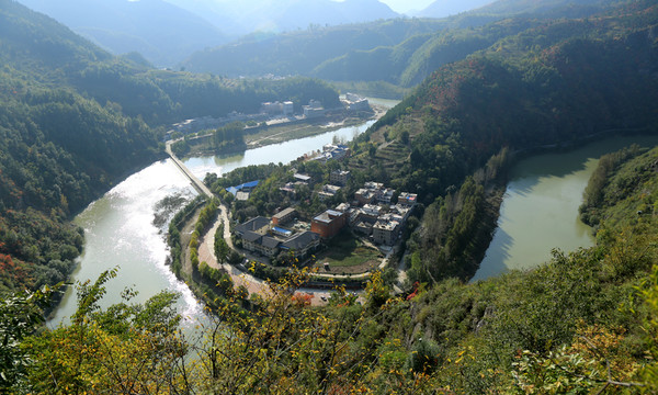 青山綠水