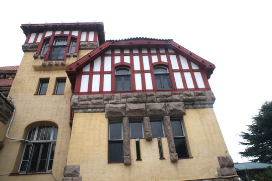 青島德國(guó)總督樓舊址博物館