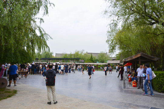清明上河園游客