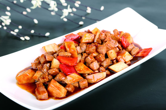 杏鮑菇牛肉粒