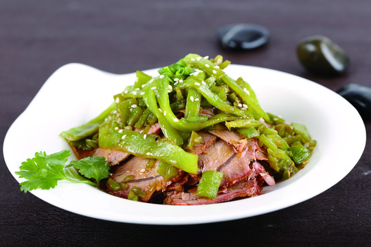 燒椒拌牛肉