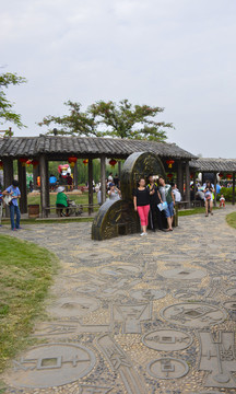 清明上河園內(nèi)景