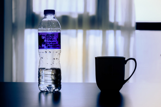 礦泉水瓶