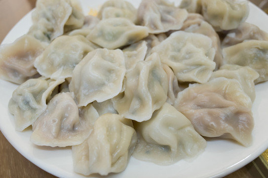 一碟餃子