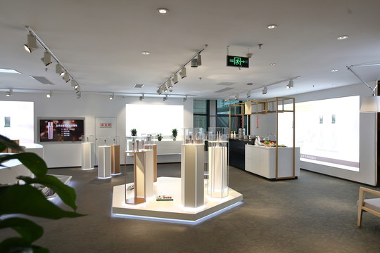 家居生活館 家居商場