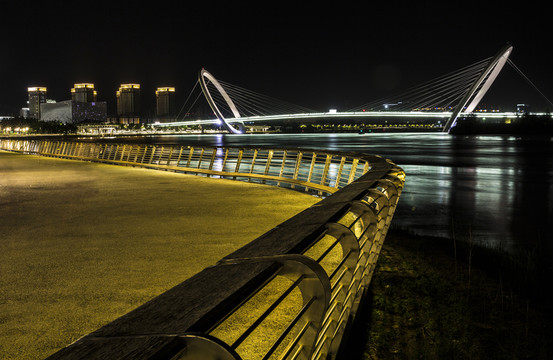 南京江濱夜景